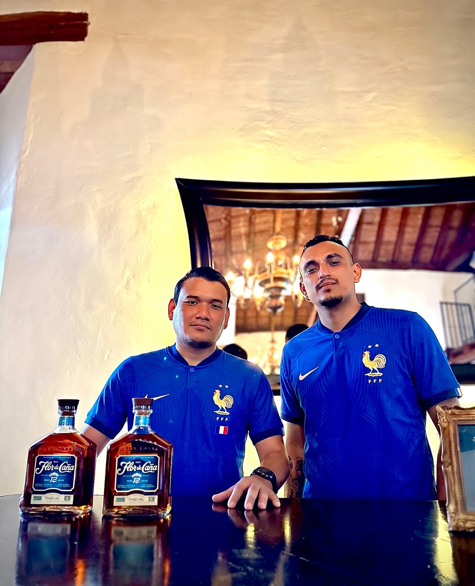 🏆 ALLEZ LES BLEUS 🇫🇷⚽
¡La pasión del Mundial se vive aquí!

Durante los partidos del Mundial: 
🍹 2x1 en cócteles o tragos con Flor de Caña 12 años

¡Brindemos juntos cada gol!

@flordecana.ni
