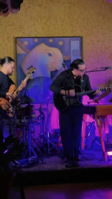 🐎🎶 Así vivimos nuestra noche Pre Hípica

La música, el ambiente y la tradición se hicieron presentes en una noche muy especial en Bistró Estrada, con la increíble presentación en vivo de @solorzano_juan 🎸
