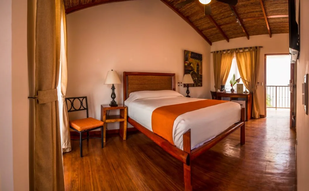 Gecko & Mango Comfort Room at Hotel Estrada in Granada, Nicaragua